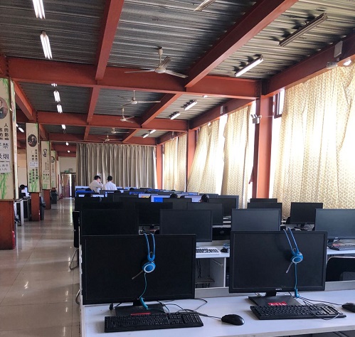 石家莊東華鐵路學校計算機應用專業