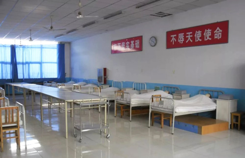 河北同仁醫學院基礎護理實驗室.jpg