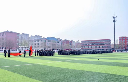 石家莊東華鐵路中專學校是正規學校嗎？