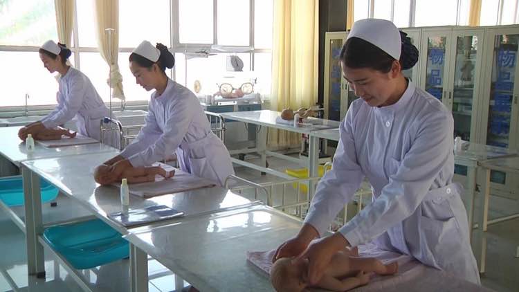 石家莊天使護士學校2024年秋季招往屆生嗎