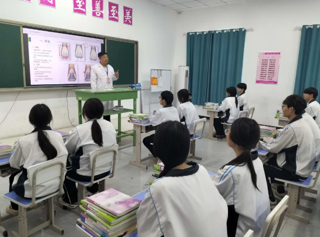 QQ截圖20240426170705.png QQ截圖20240426170705.png