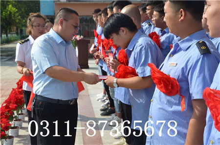 分不夠上高中和中專哪個好