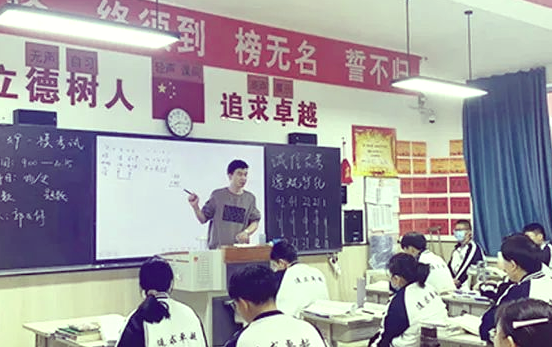 石家莊卓越中學(xué)高三復(fù)讀班怎么樣