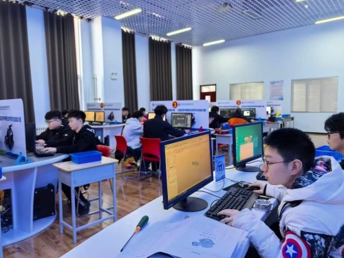 石家莊東華鐵路學(xué)校 2026 春招：哪些學(xué)生可報(bào)考？